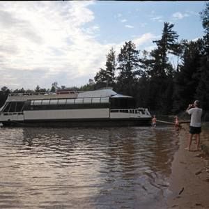 Meet your Posher, Kent